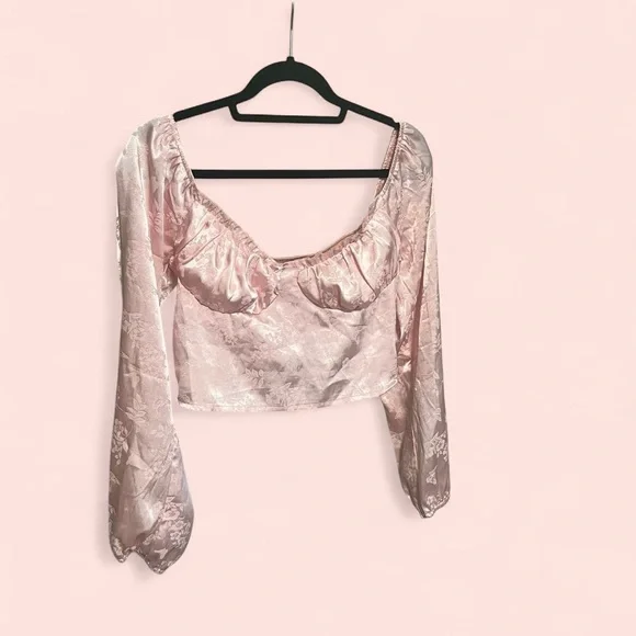 Pink Satin Cropped Blouse - Picture 3 of 7